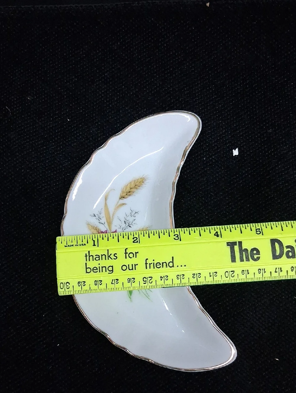 3-pc vintage‎ porcelain from Japan featuring a bowl, trinket dish, bone dish.